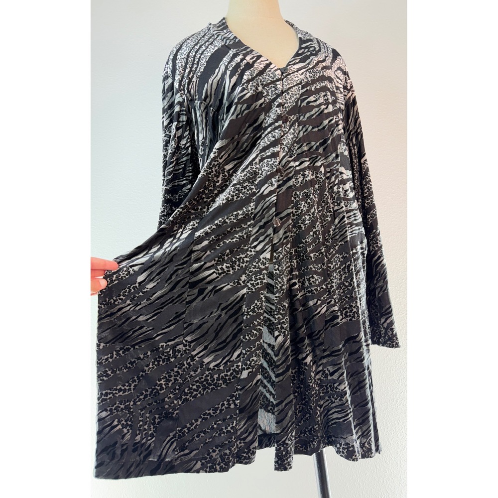 VTG Y2K Chicos Velvet Burnout Cardigan Longline Black Animal Print Whimsigoth‎